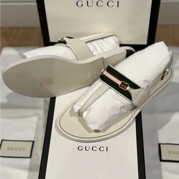 Gucci White and Green Sandals - Picture 9 of 12